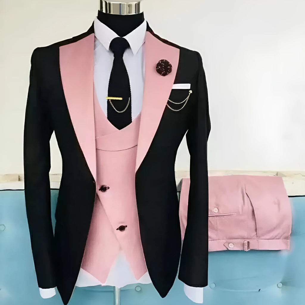 Men's slim fit cotton business suit in three pieces with vest for weddings