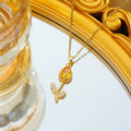 Women's titanium steel tulip necklace with adjustable chain in gold colours