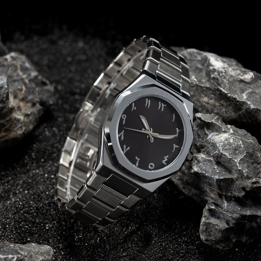 Business casual men's stainless steel quartz watch showing 10mm thickness and professional styling