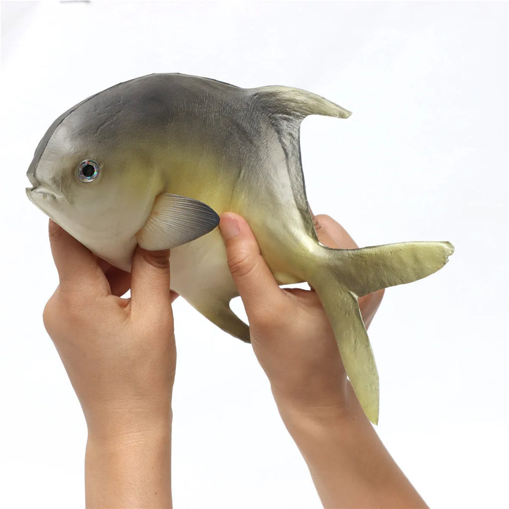 Three PU simulated fish ornaments showing yellow-fin tuna, small tuna and flower fish ocean creature models