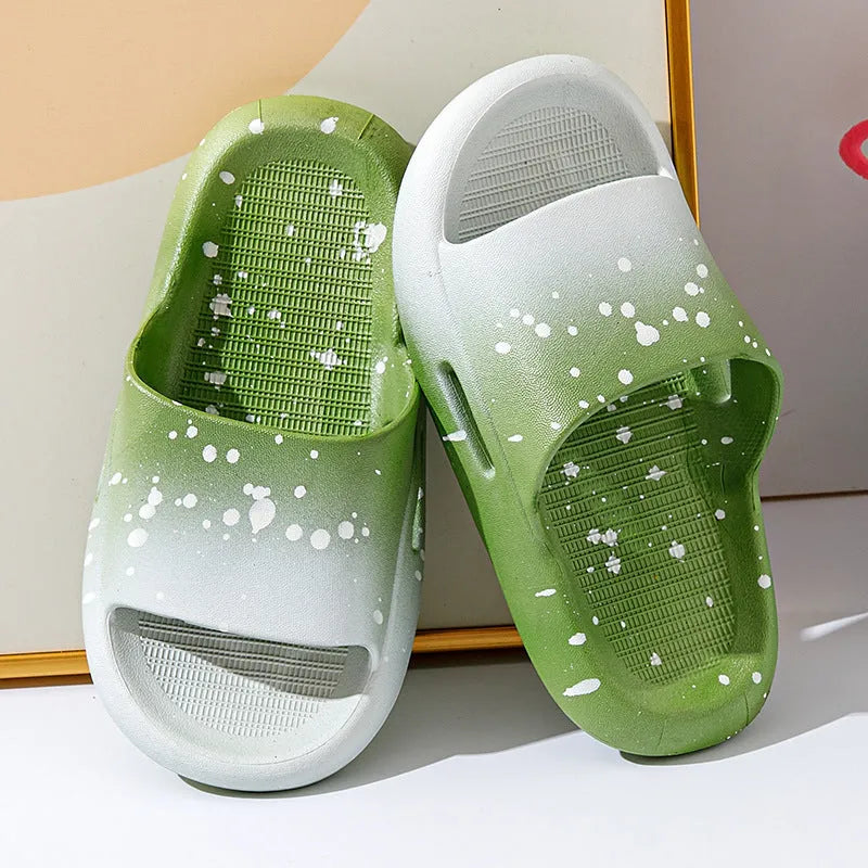 Children's gradient colour PVC summer slippers with non-slip soles in various sizes