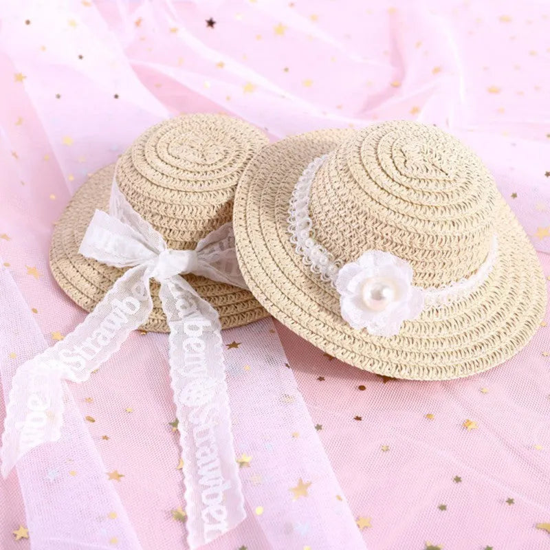 Handmade adjustable bowknot paper hat for a dog or cat on a mannequin head, shown in a cartoon style.