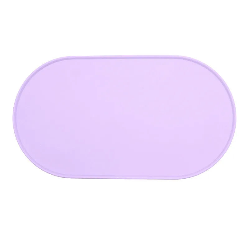 Silicone waterproof cat meal cleaning placemat in green colour showing rectangular shape and textured surface