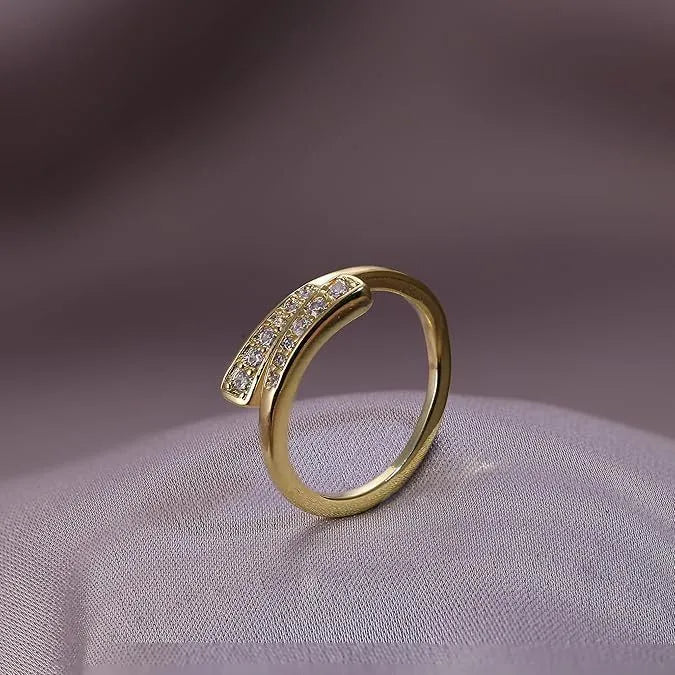Geometric toe ring with 14K gold plating and water drop or rhinestone decoration options