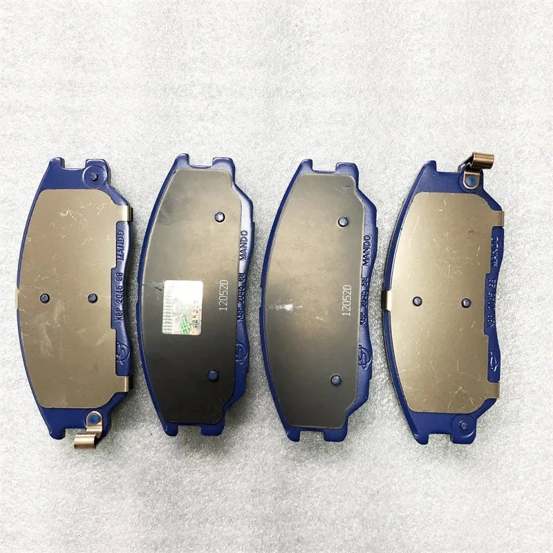 Brake pad set for Aiteng Kyron Rester with part numbers 4813009A10 and 4813008BA0 including metal accessories