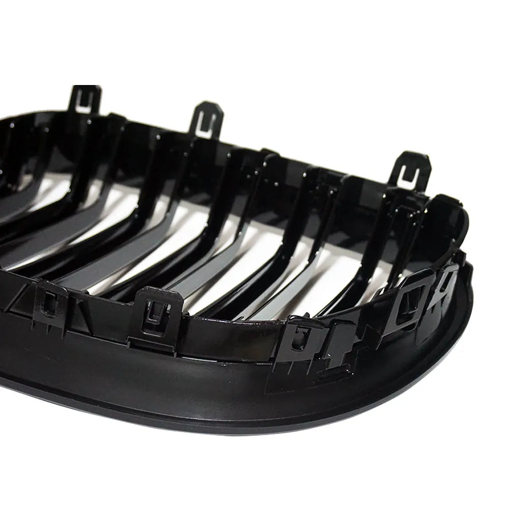 BMW 5-Series front grille with carbon fibre pattern for E39 E60 models 2004-2009