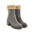 Snow boots with plush lining and rubber sole in black, grey, green, or orange colours