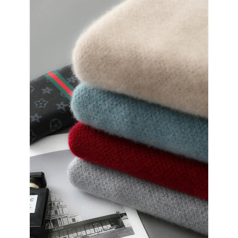 Men's slim fit half-zip wool sweater in standard wool thickness with round neck