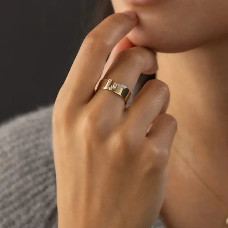 Gold electroplated copper fashion ring with shining zircon detail showing front view