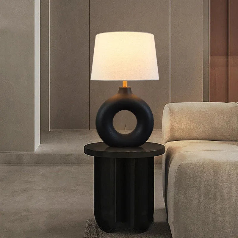 Small white or black ceramic pottery pot table lamp with Japanese style, 52cm tall.
