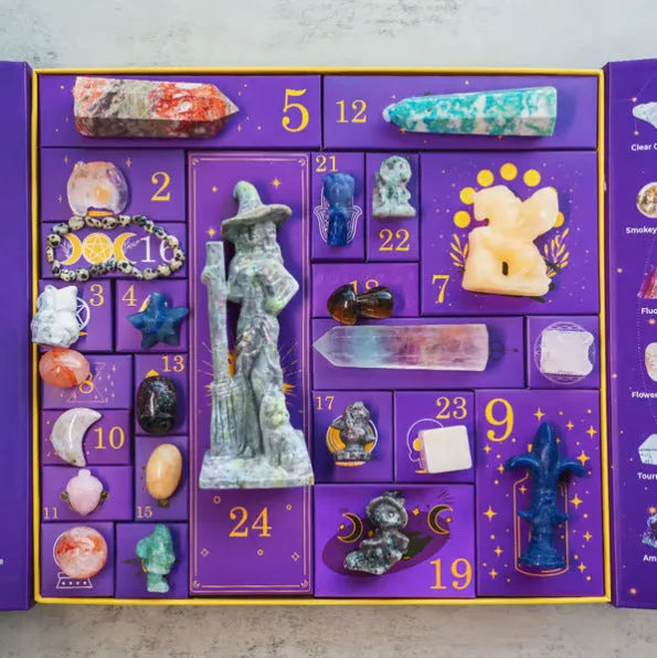 Halloween crystal countdown gift box measuring 33.5 × 30.5 × 5cm with cardboard paper construction