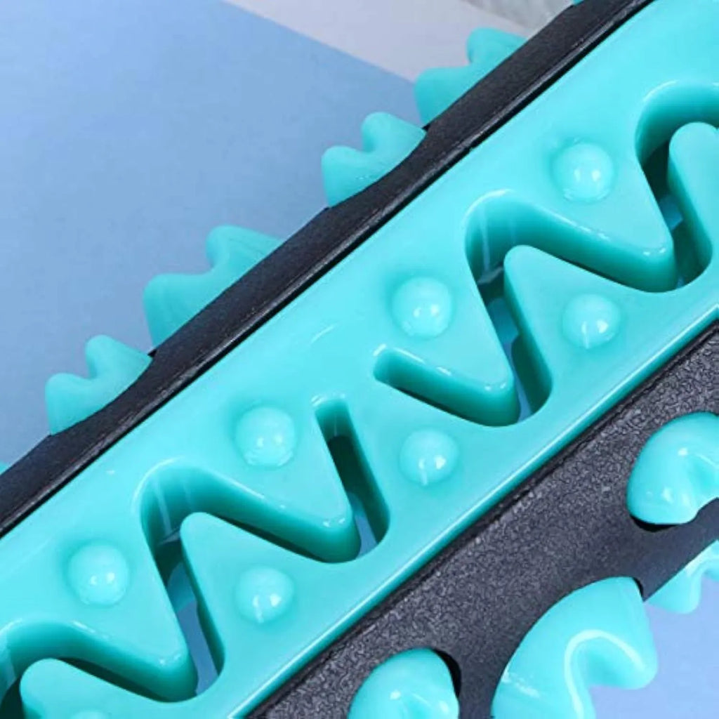 Natural rubber dog toothbrush chew toy in blue colour for dental cleaning, measuring 15cm long.