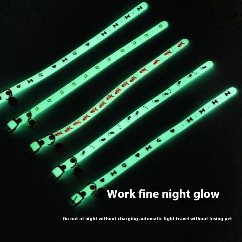 Meow Xinbao luminous pet collar for cats showing adjustable silicone rope and glow feature
