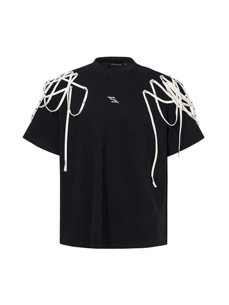 Black short-sleeved t-shirt with padded shoulders and rivet ribbon detail in loose fit round neck style