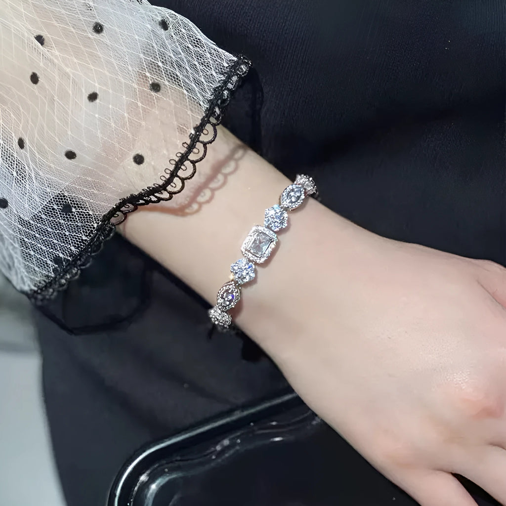 Women's geometric bracelet with zircon stones and sterling silver plating on white gold finish