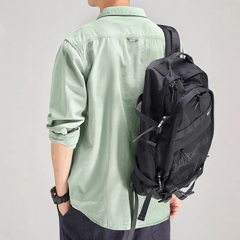 Men's loose-fitting cardigan style long sleeve shirt in polyester fibre fabric