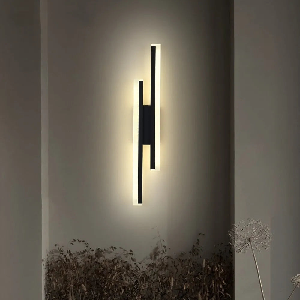 Gold finish double line wall lamp measuring 500mm with modern linear design