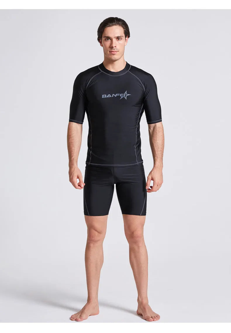 Men's quick-drying half sleeve swimsuit set in nylon for snorkeling and surfing