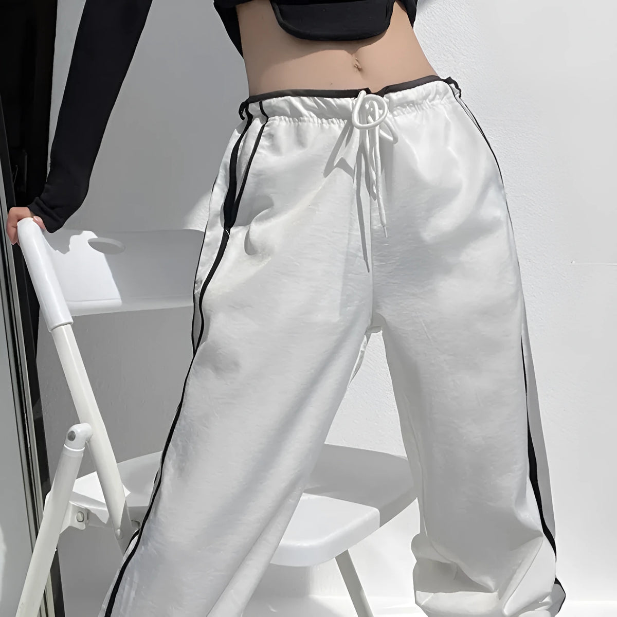 Ribbon parallel bars contrast colour slimming draping pants in thin fabric with low waist
