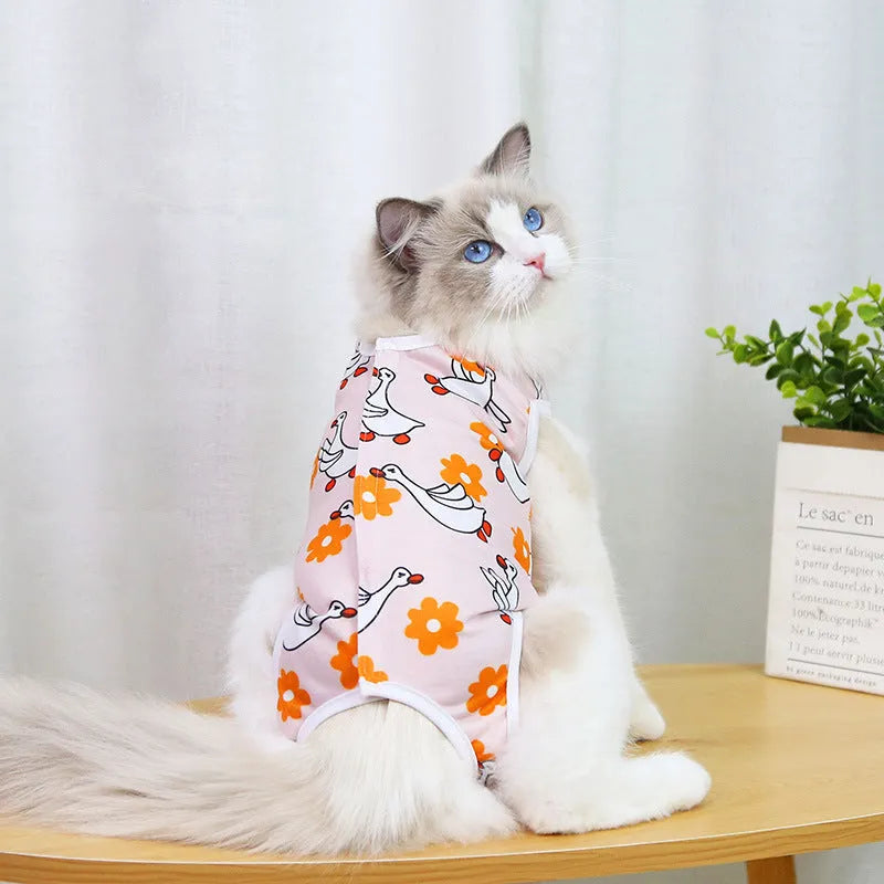 Cat recovery suit in print design, polyester, for spay and neuter aftercare, available in five colours and sizes S-XL.