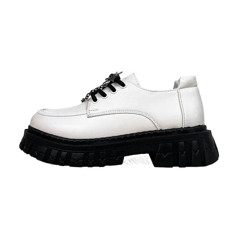 Women's Duke Asterism loafers with a metal cross strap and round toe in preppy college style.
