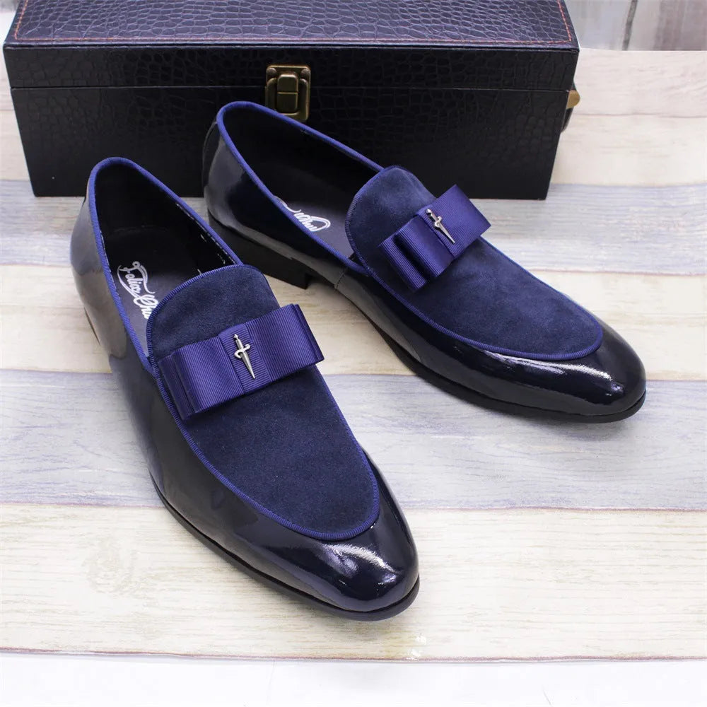 Men's low-top leather shoes in black with patent leather finish and a tassel detail.