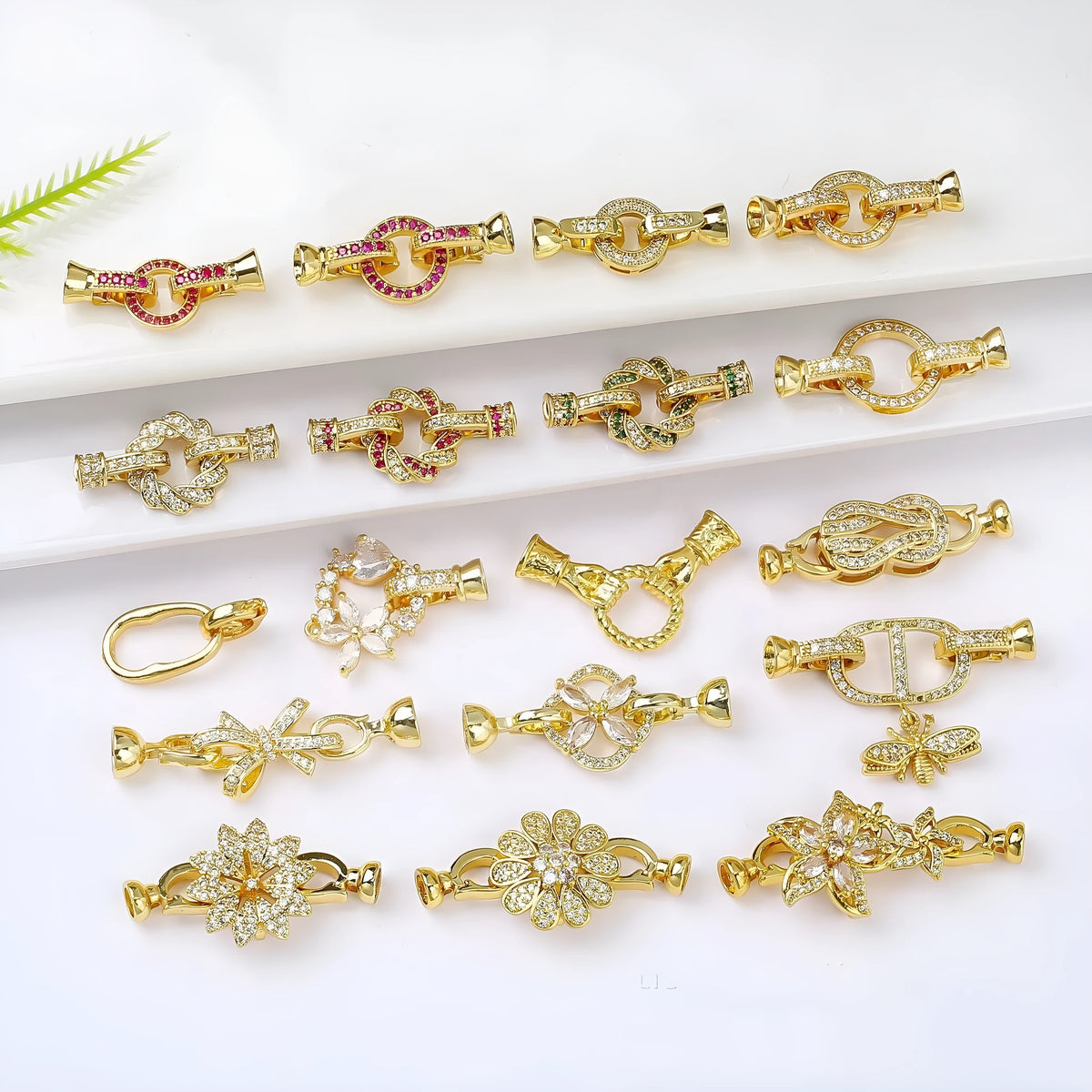 Small gold plated metal chain buckle for DIY jewellery making with three colour options