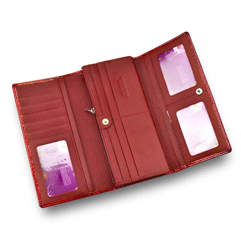 Women's genuine leather coin purse with crocodile pattern in wine red.