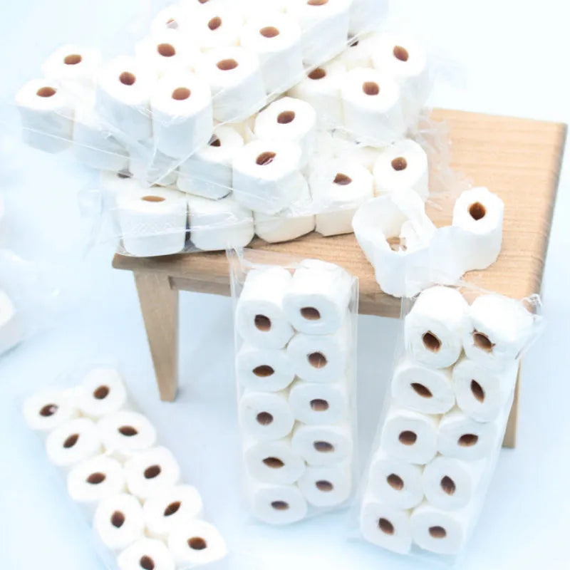 Simulated tissue roll paper model for children's pretend play with dimensions 30x15x80mm