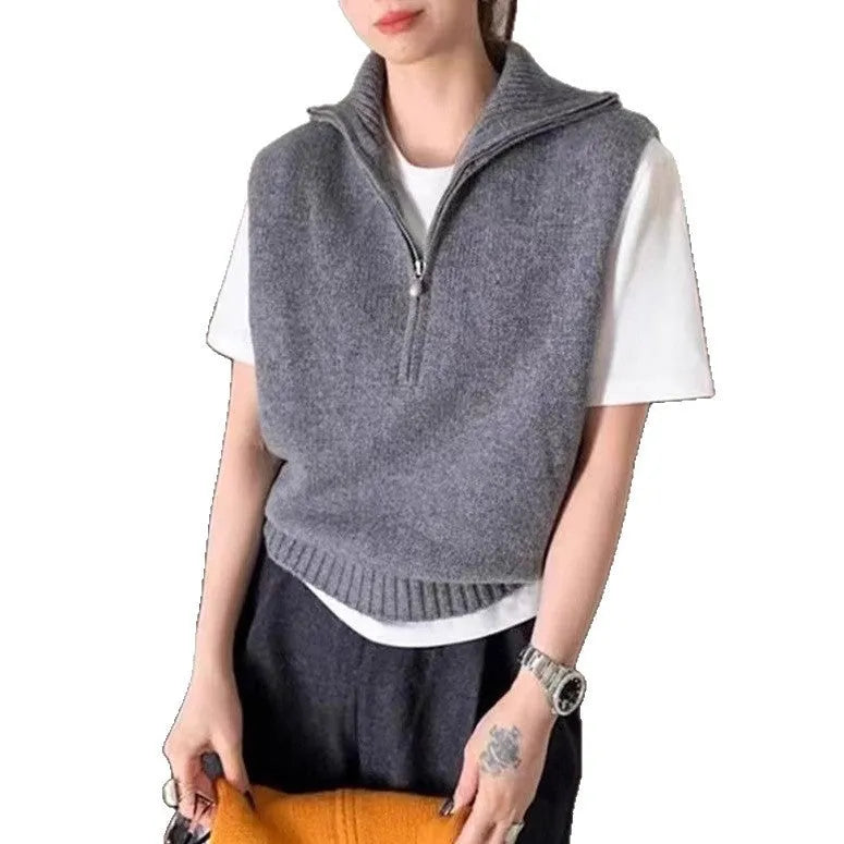 Retro half zipper sleeveless knit vest in polyester mesh with 3D pattern