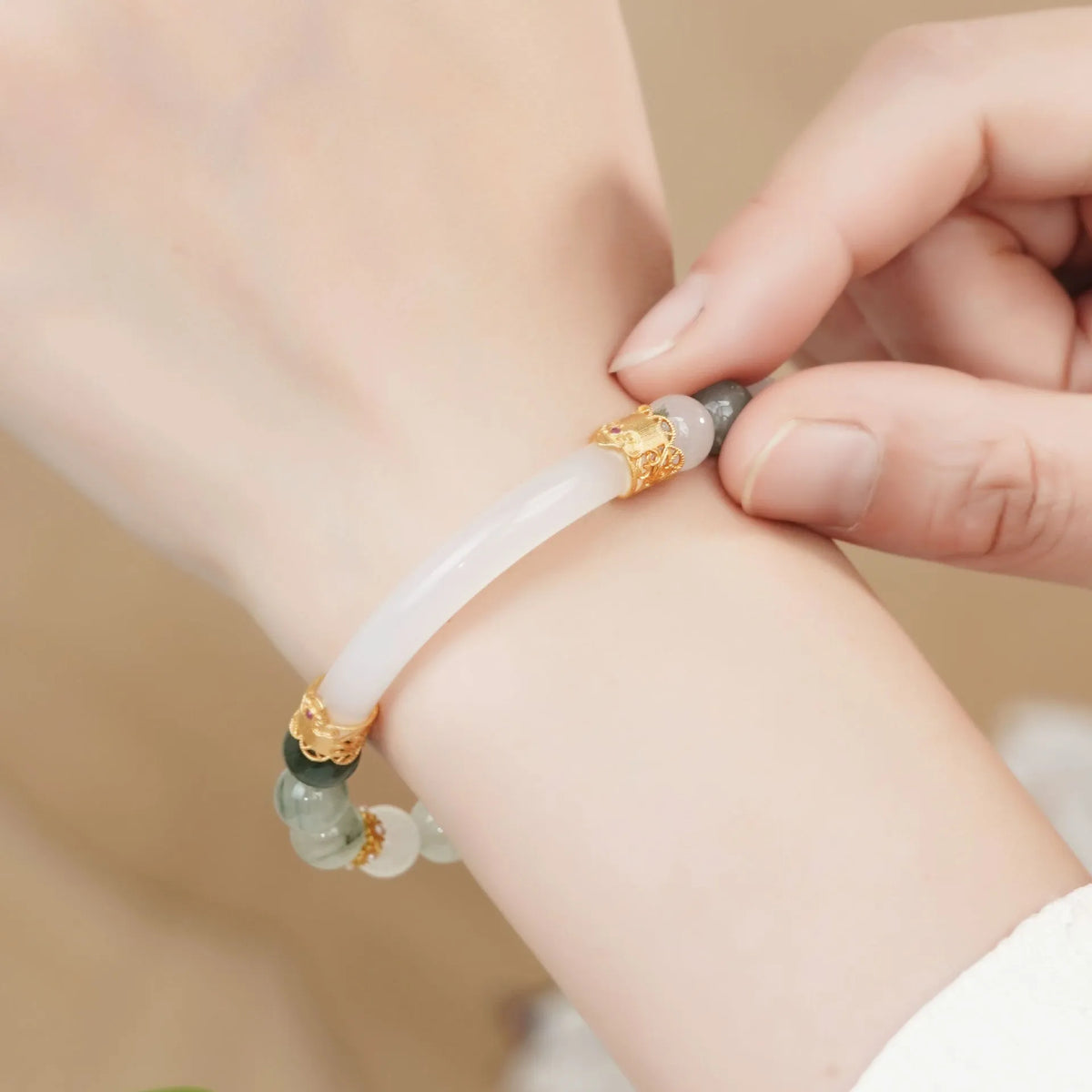 Emerald green Tian Shan Cui half bracelet with floating flower design for women