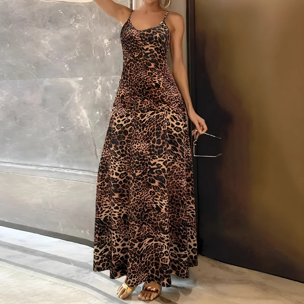 Dark brown leopard print sleeveless dress with round neck and mid-waist hip skirt silhouette