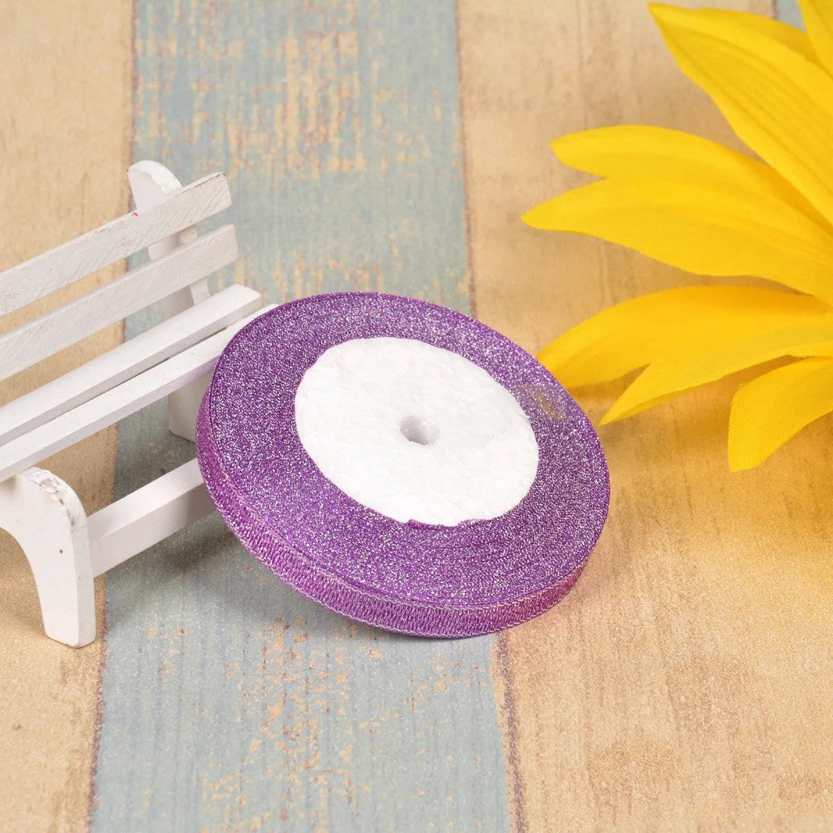 3 points polyester ribbon with colourful green onion pattern and metallic wire accents on 25-yard spool
