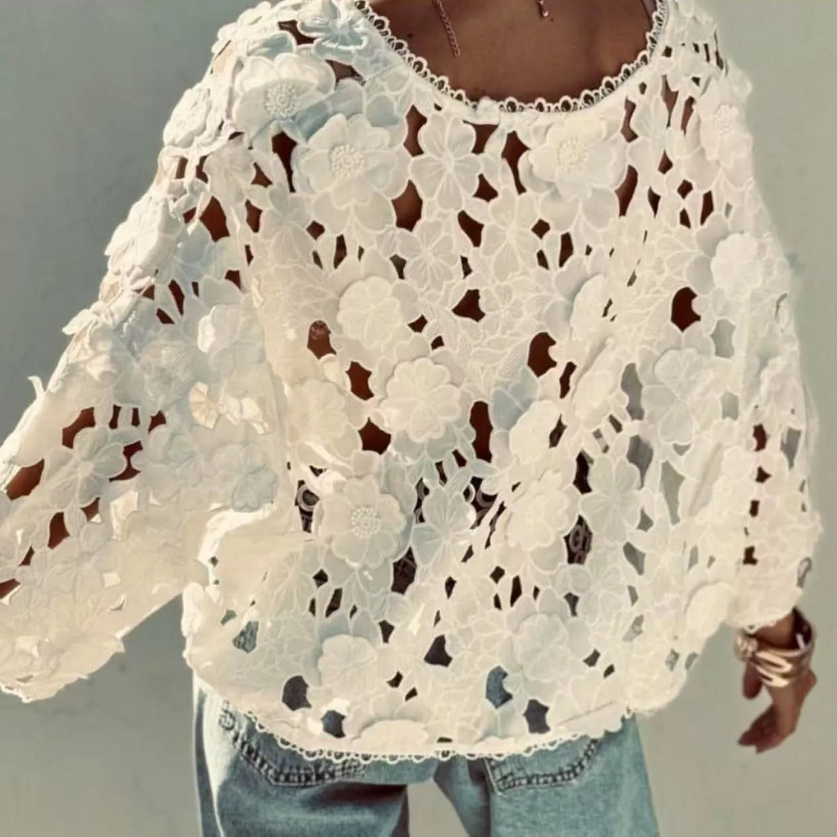 Lace V-neck cardigan shirt with three-dimensional flower decoration, long sleeves, loose fit street fashion style
