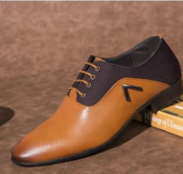 Men's black Oxford shoes with a low-top PU upper and rubber sole on a white background.