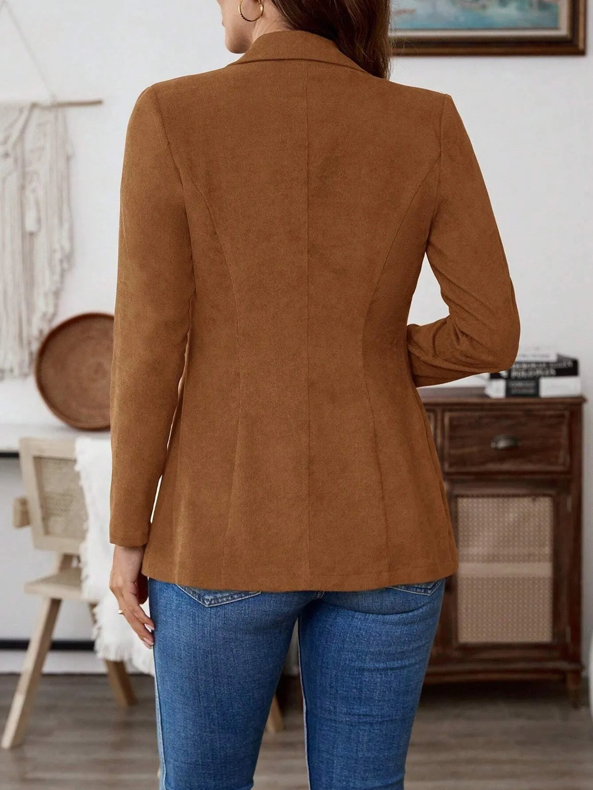 Brown men's single-breasted leisure suit coat with lapel and long sleeves