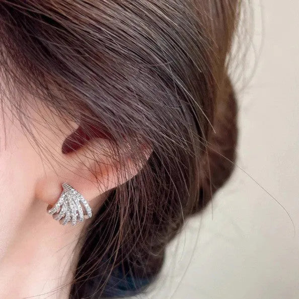 Women's geometric zircon earrings with platinum electroplated finish and line design