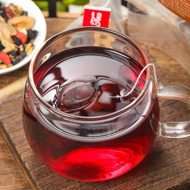 Package of Ginseng Black Wolfberry Tea showing 40 individual 5g tea bags.