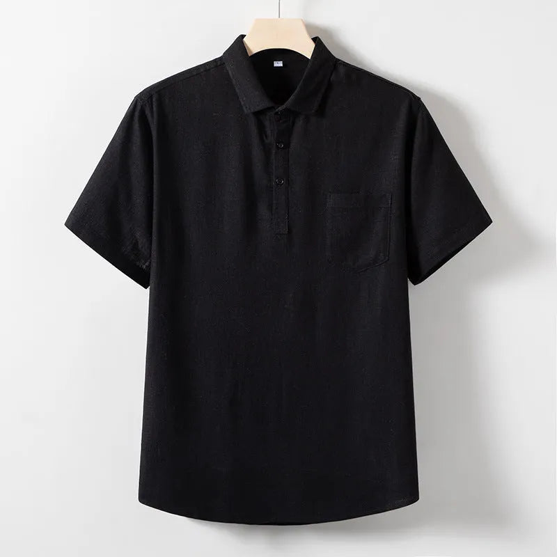 Man modelling a loose-fit linen blend T-shirt in optic linen colour, short sleeves.