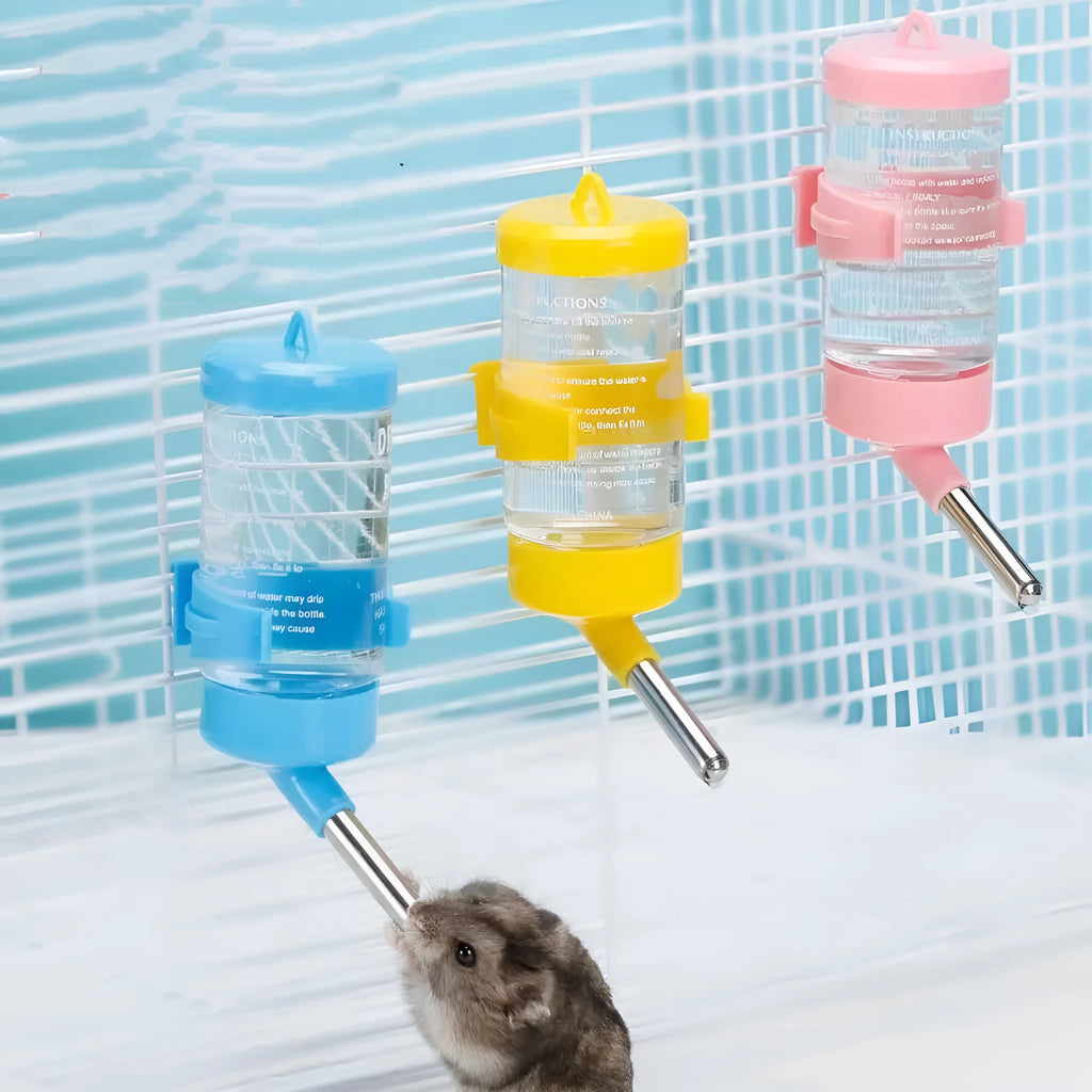 Plastic ball kettle leak-proof water feeder for small pets in assorted colours and capacities