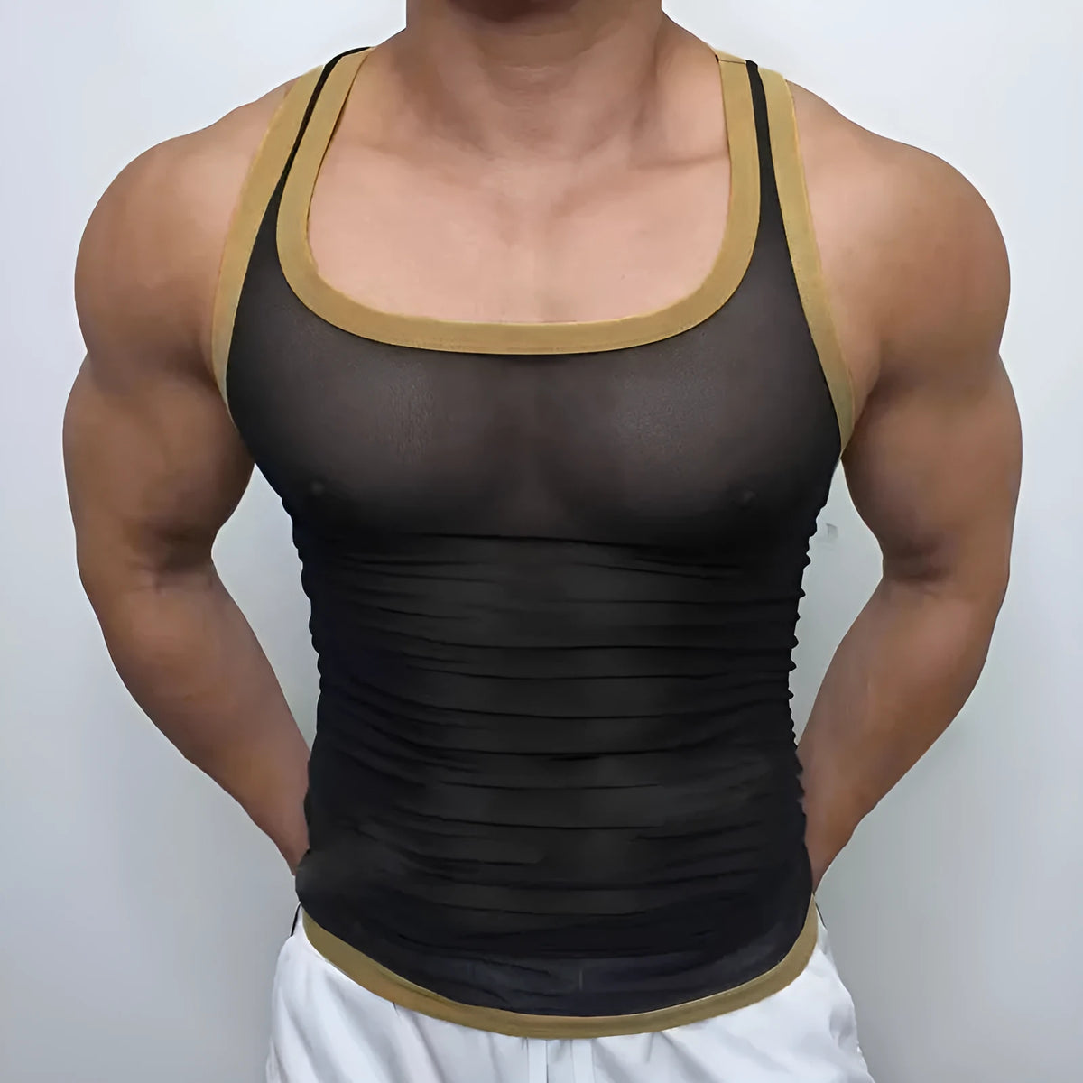 Men's white mesh fitness vest with straight hem and no-pocket design for athletic wear