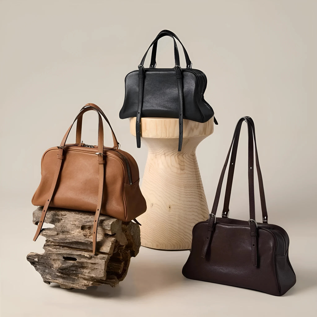 Women's retro genuine leather shoulder bag in horizontal square shape with double strap