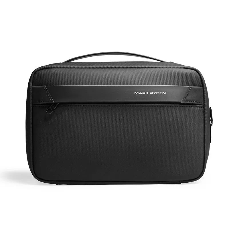 20L portable toiletries storage bag with dry-wet separation compartments in Oxford cloth construction