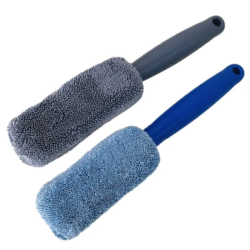 Grey microfiber long handle car tyre brush for cleaning alloy wheels and hub assemblies