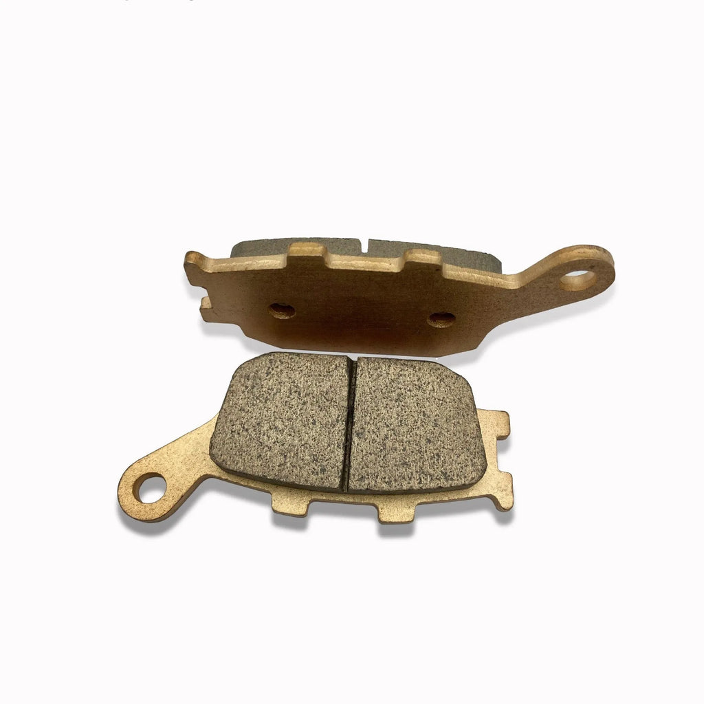 Pair of sintered metal rear brake pads for Honda CBR900RR, CBR929RR, CBR954RR motorcycles