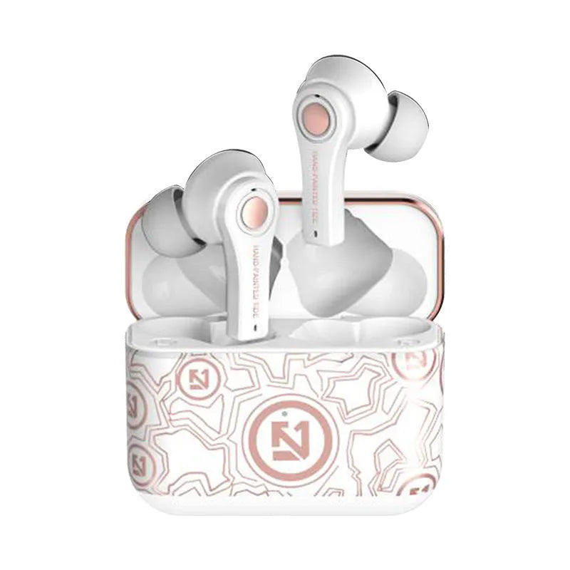 Black and white wireless Bluetooth headset with 15-18 metre range and Everblue 5.0 connectivity