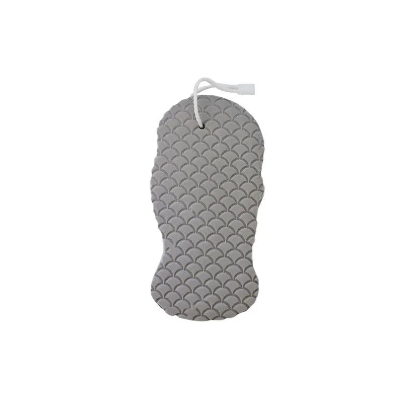 White 3D bath sponge with fish scale pattern for gentle body exfoliation