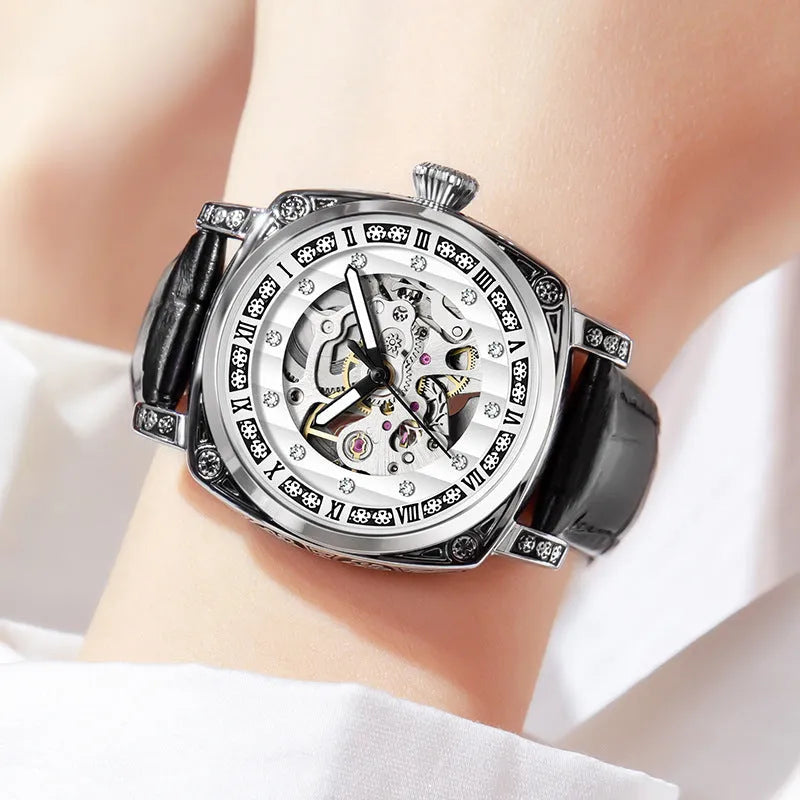 Mechanical watch with luminous hands on leather strap, 10m water resistant