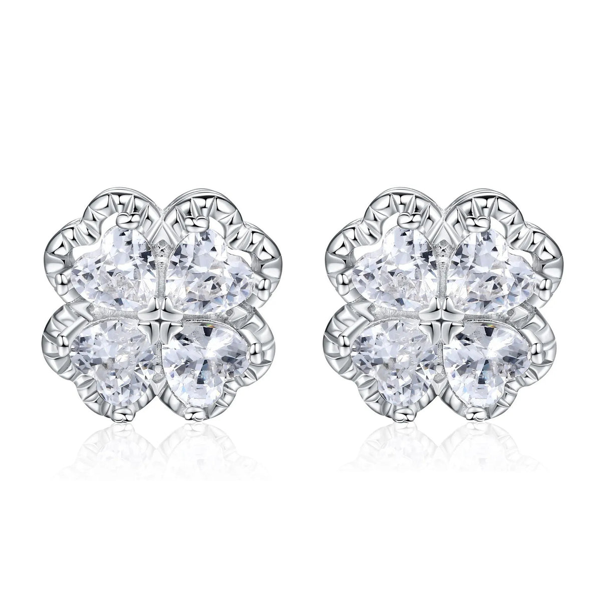 Zeng Yin heart-shaped silver earrings with zircon detail in white gold colour