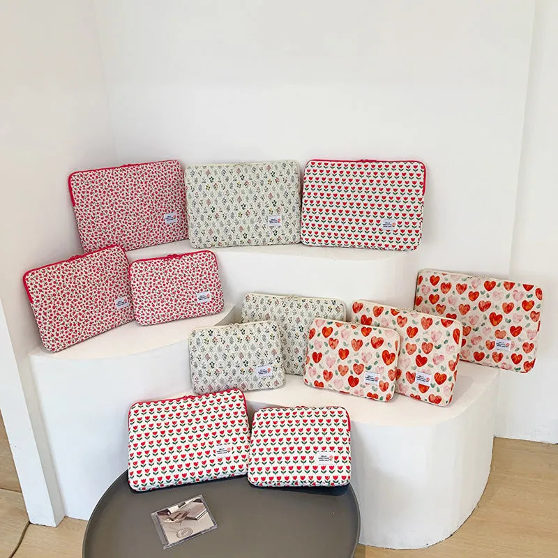 Printed flower pattern laptop bag with anti-seismic protection in cloth material